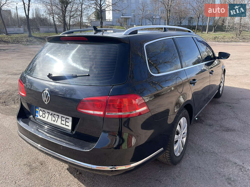Универсал Volkswagen Passat 2012 в Чернигове