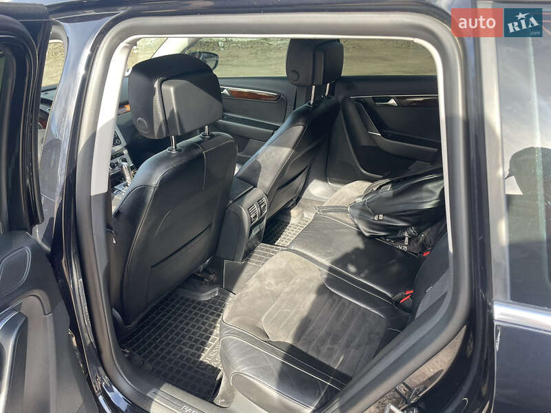 Универсал Volkswagen Passat 2012 в Чернигове