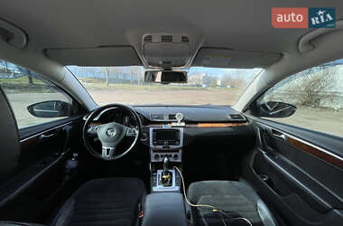 Универсал Volkswagen Passat 2012 в Чернигове