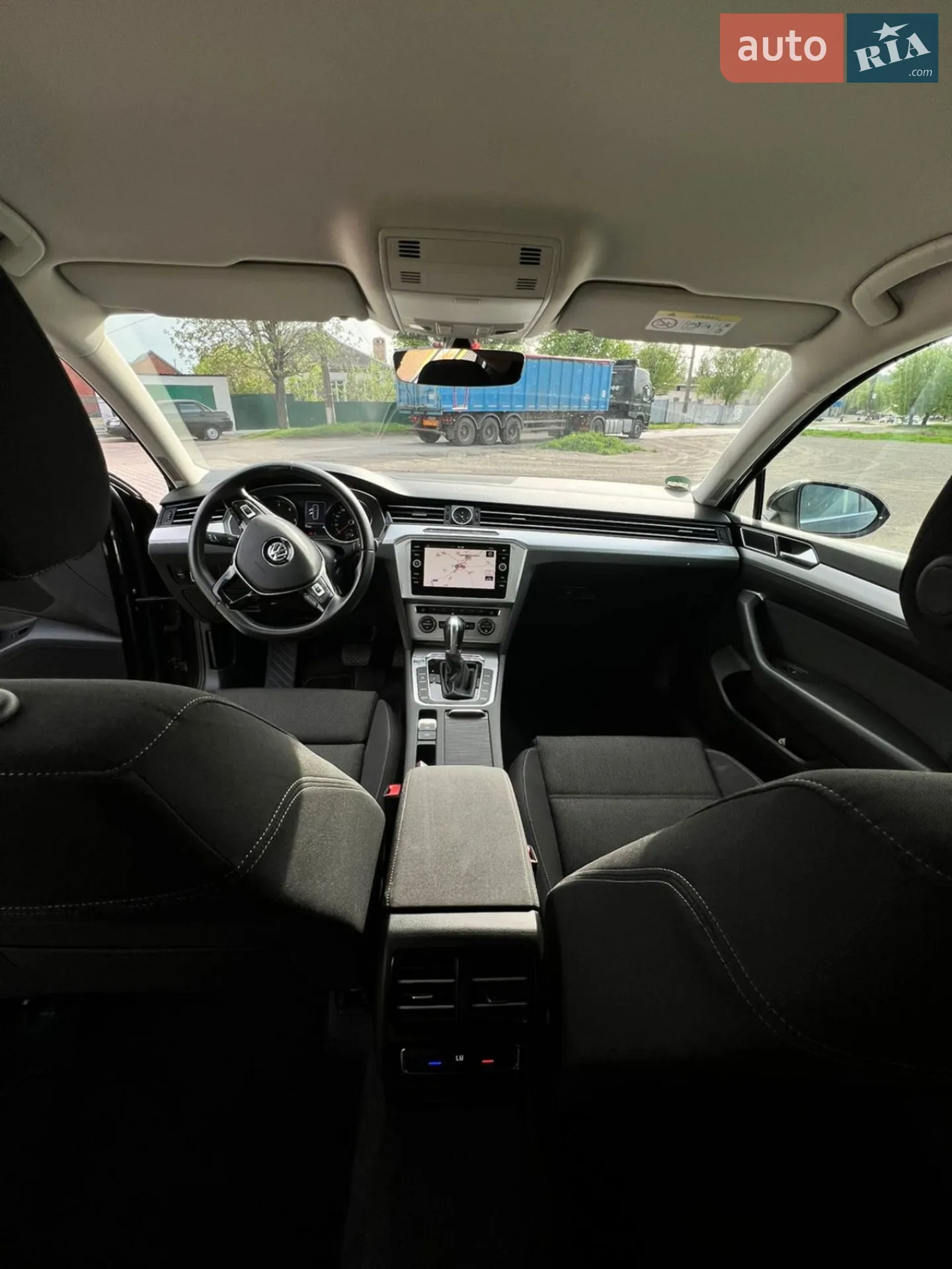 2018 Volkswagen Passat - мініатюра 12