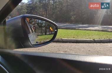 Седан Volkswagen Passat 2018 в Луцке