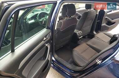 Универсал Volkswagen Passat 2015 в Ровно