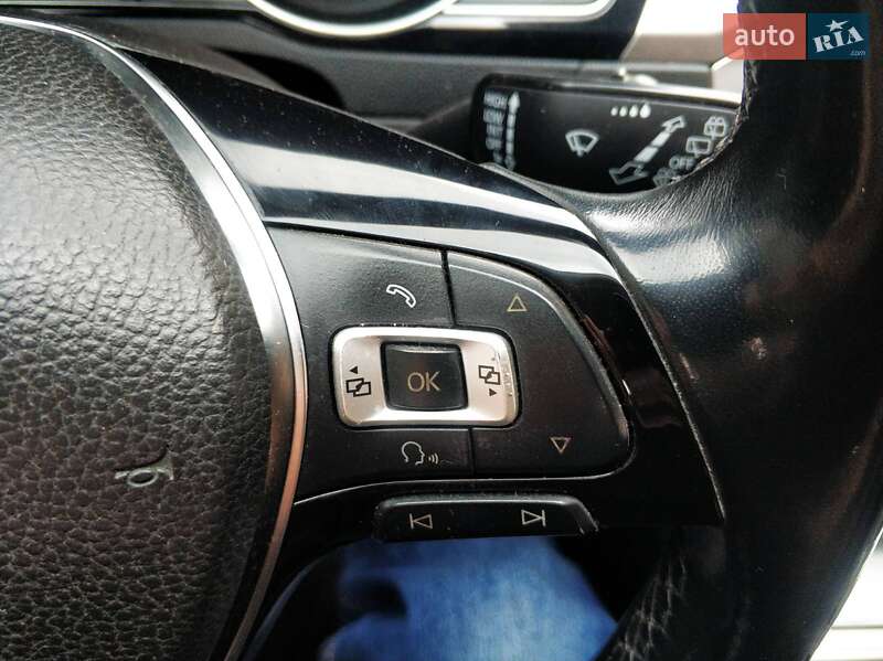 Универсал Volkswagen Passat 2015 в Ровно