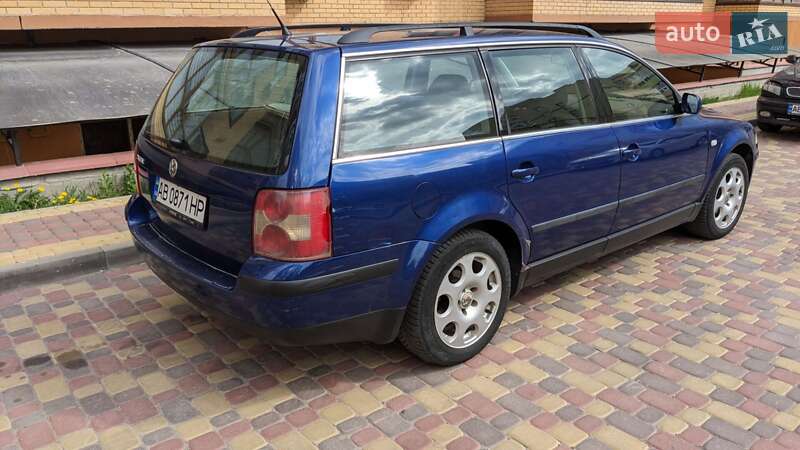 Универсал Volkswagen Passat 2000 в Виннице