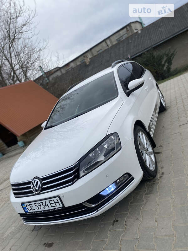 Универсал Volkswagen Passat 2012 в Черновцах