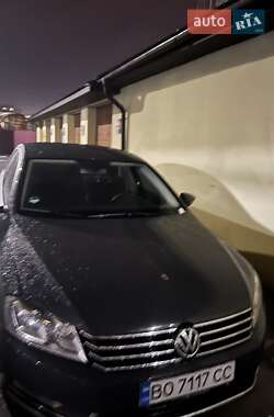 Седан Volkswagen Passat 2011 в Тернополе