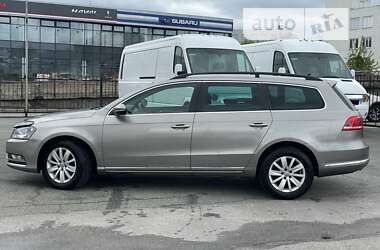 Универсал Volkswagen Passat 2013 в Киеве