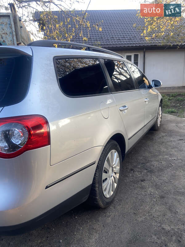 Универсал Volkswagen Passat 2005 в Виннице