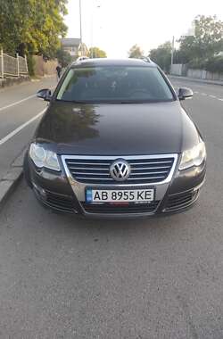 Універсал Volkswagen Passat 2010 в Вінниці