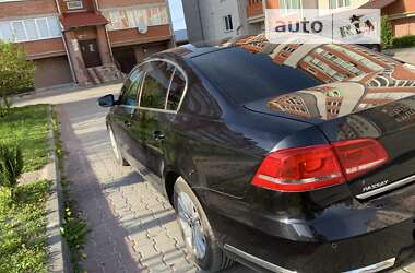 Седан Volkswagen Passat 2012 в Чорткові