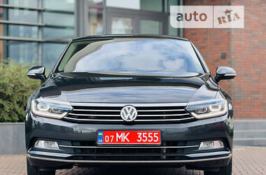 Седан Volkswagen Passat 2018 в Мукачево