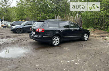 Универсал Volkswagen Passat 2008 в Киеве