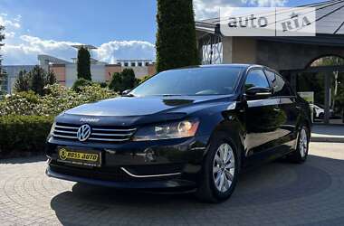 Седан Volkswagen Passat 2015 в Львове