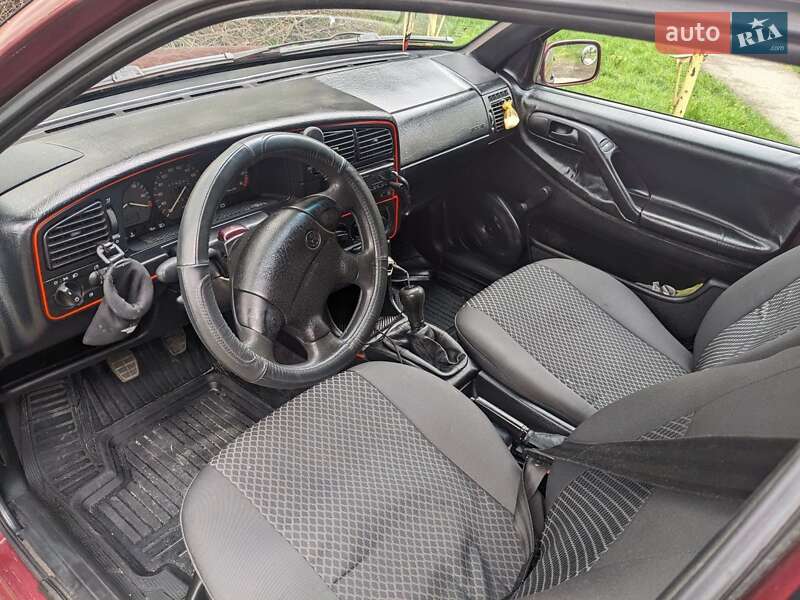 Универсал Volkswagen Passat 1994 в Мукачево