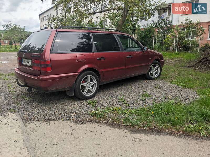 Универсал Volkswagen Passat 1994 в Мукачево