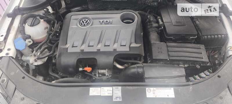 Универсал Volkswagen Passat 2012 в Овруче