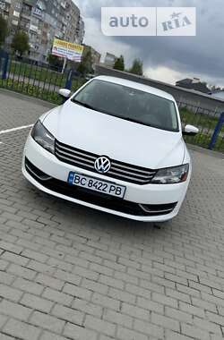 Седан Volkswagen Passat 2014 в Червонограді