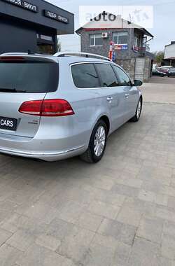 Универсал Volkswagen Passat 2013 в Ровно