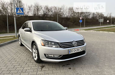 Седан Volkswagen Passat 2015 в Тернополі