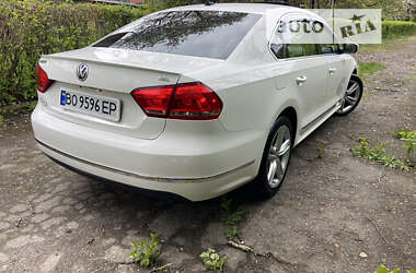 Седан Volkswagen Passat 2012 в Тернополе