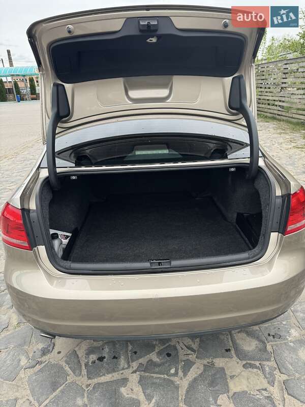 Седан Volkswagen Passat 2014 в Березному фото 12 Седан Volkswagen Passat 2014 в Березному