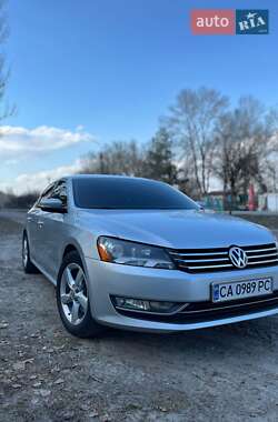 Седан Volkswagen Passat 2012 в 