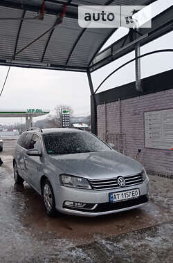 Универсал Volkswagen Passat 2012 в Снятине
