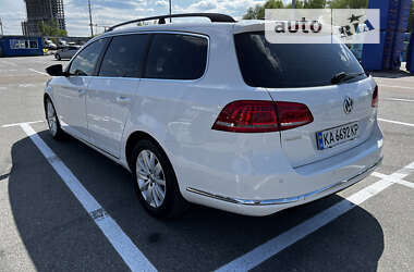 Универсал Volkswagen Passat 2011 в Киеве