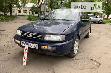Седан Volkswagen Passat 1996 в Тернополе