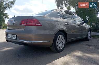 Седан Volkswagen Passat 2011 в Калиновке