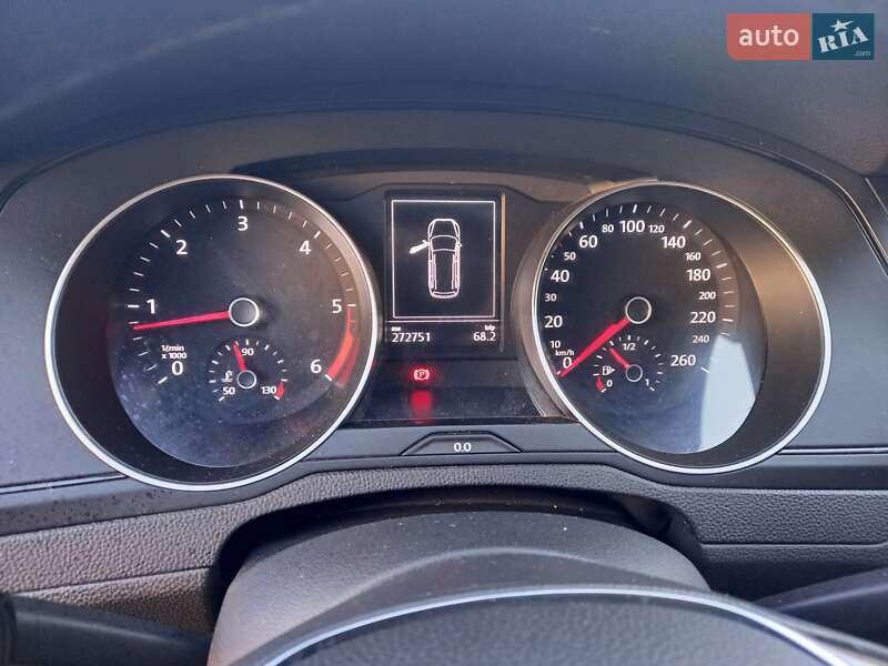 Универсал Volkswagen Passat 2015 в Каменец-Подольском