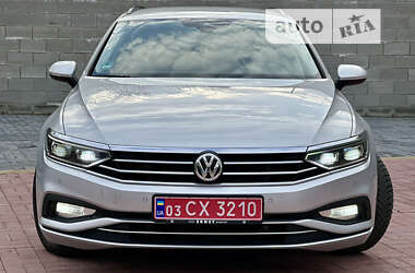 Универсал Volkswagen Passat 2020 в Ровно
