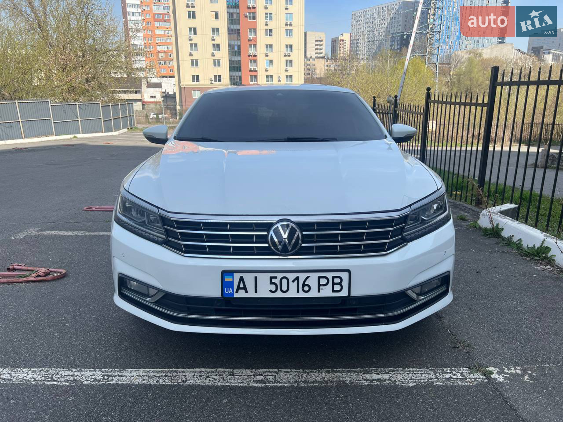 2017 Volkswagen Passat - мініатюра 16