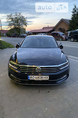 Седан Volkswagen Passat 2015 в Виноградове