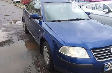 Седан Volkswagen Passat 2001 в Киеве