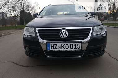 Універсал Volkswagen Passat 2009 в Калуші