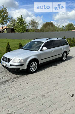 Универсал Volkswagen Passat 2004 в Черновцах