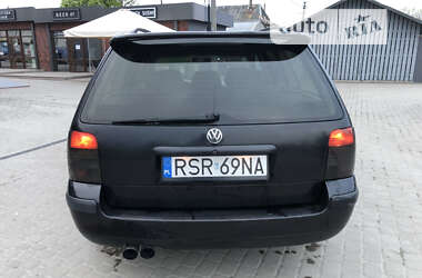 Универсал Volkswagen Passat 2000 в Рокитном