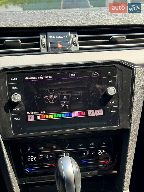Универсал Volkswagen Passat 2019 в Днепре
