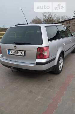 Універсал Volkswagen Passat 2004 в Стрию