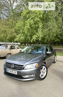 Седан Volkswagen Passat 2014 в Одесі