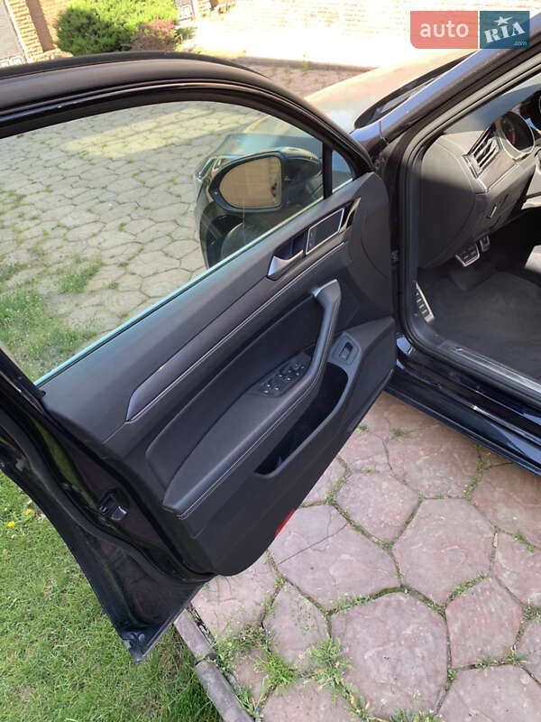 Универсал Volkswagen Passat 2017 в Умани
