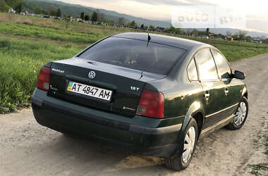 Седан Volkswagen Passat 1997 в Коломые