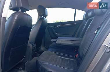 Седан Volkswagen Passat 2011 в Николаеве