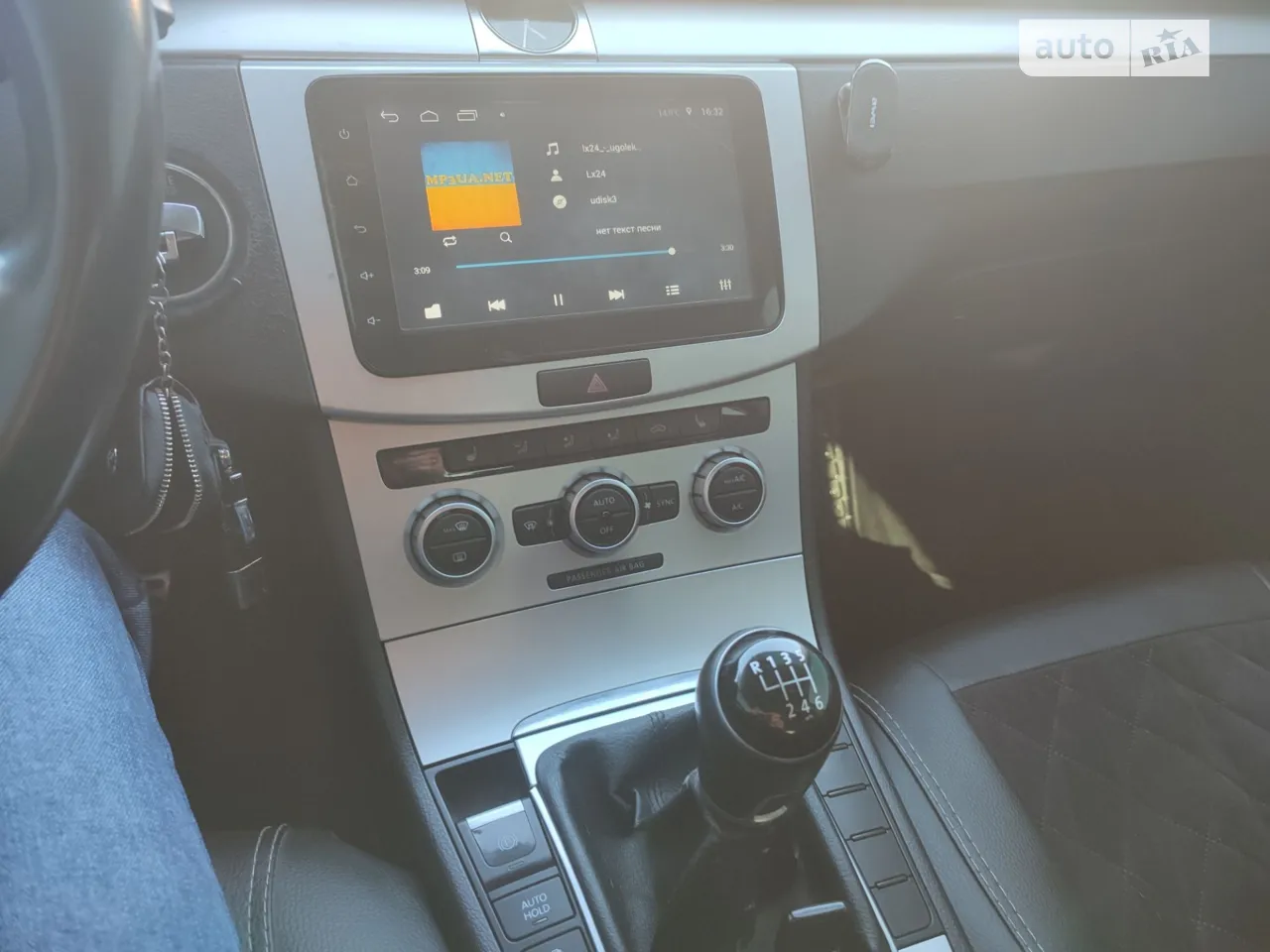 2013 Volkswagen Passat - мініатюра 28
