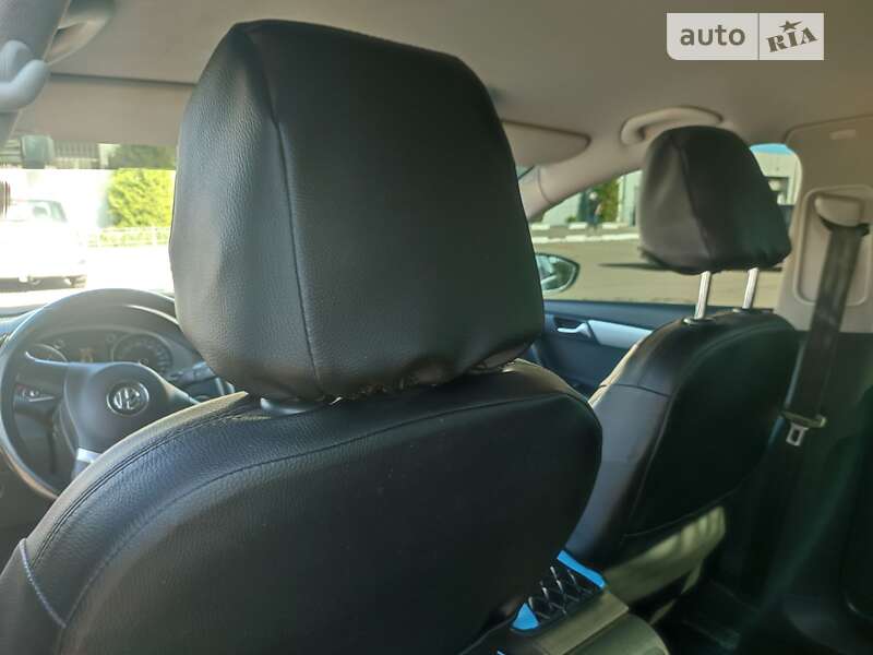 Седан Volkswagen Passat 2012 в Полтаве