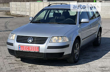Универсал Volkswagen Passat 2003 в Млинове