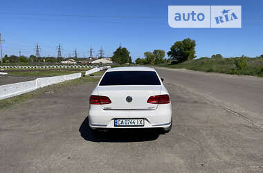 Седан Volkswagen Passat 2014 в Смеле