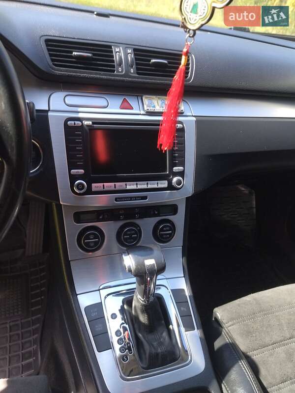 Універсал Volkswagen Passat 2007 в Вінниці