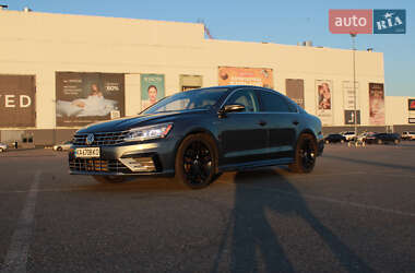 Седан Volkswagen Passat 2017 в 
